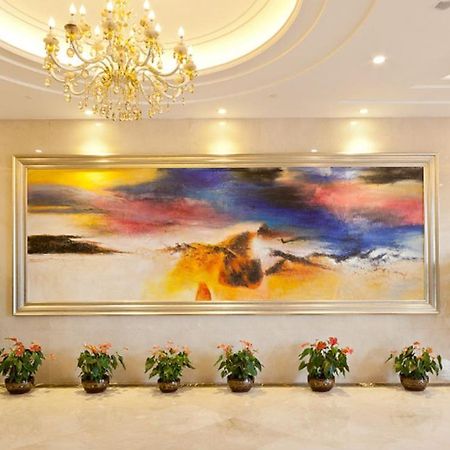 Haili Garden Hotel Гуанчжоу Экстерьер фото