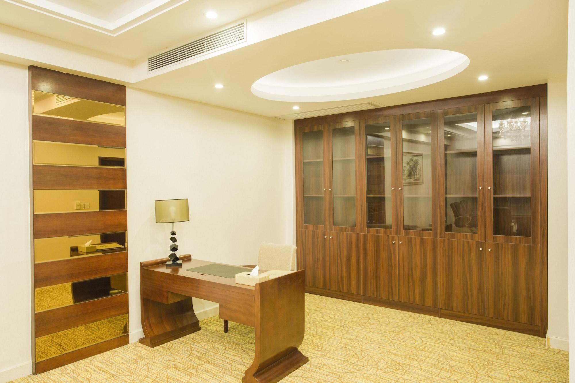 Haili Garden Hotel Гуанчжоу Экстерьер фото