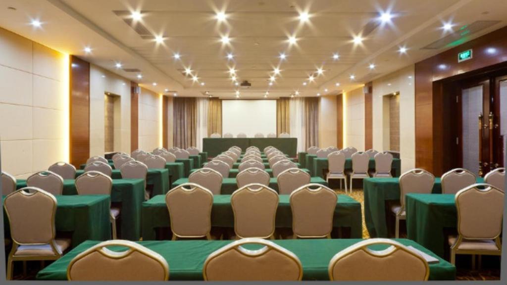 Haili Garden Hotel Гуанчжоу Экстерьер фото