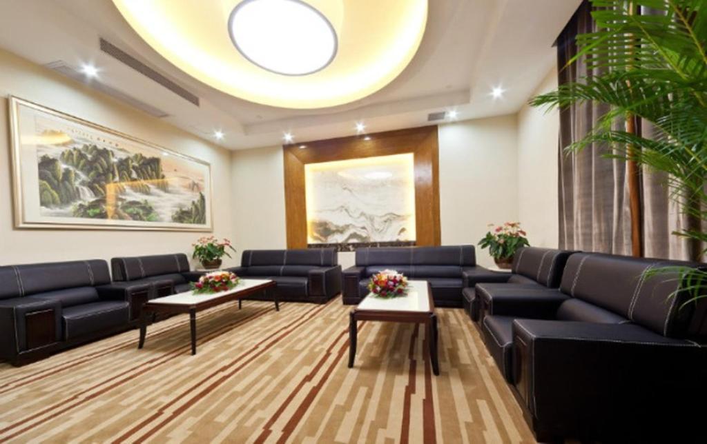 Haili Garden Hotel Гуанчжоу Экстерьер фото