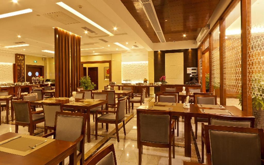 Haili Garden Hotel Гуанчжоу Экстерьер фото