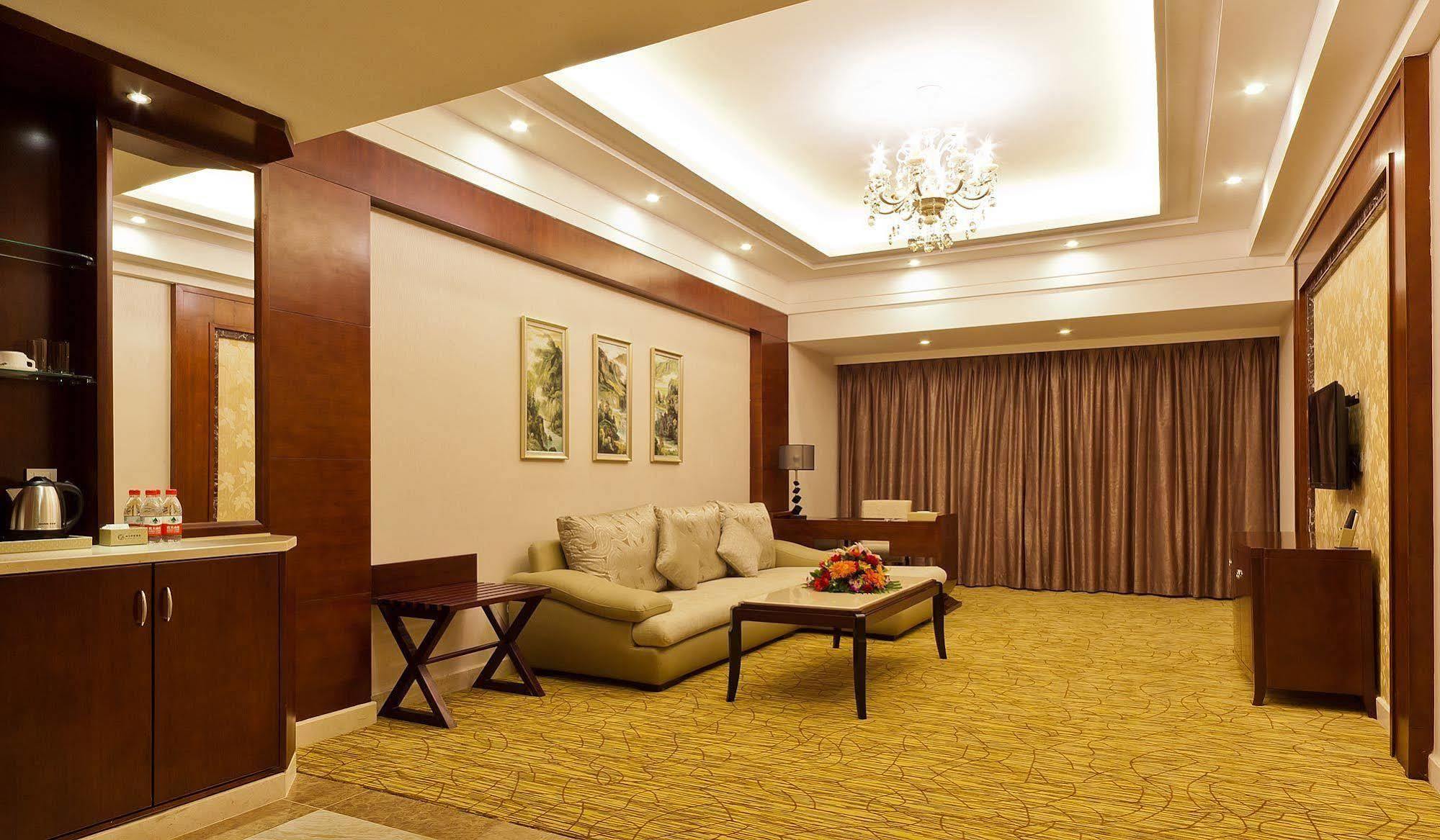 Haili Garden Hotel Гуанчжоу Экстерьер фото
